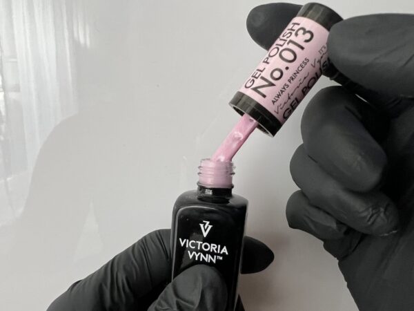 Victoria Vynn - Gel Polish - 013 Always Princess 8ml (Nagellack, Gellack) – Bild 2