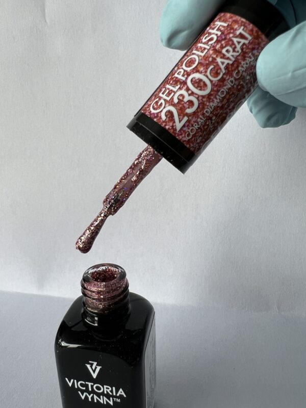 Victoria Vynn - Gel Polish - 230 Carat Coral Diamond 8ml (Nagellack, Gellack) – Bild 2