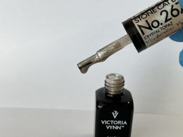 Victoria Vynn - Gel Polish - 267 Stone Cat Eye Crystal Topaz 8ml (Nagellack, Gellack) – Bild 2