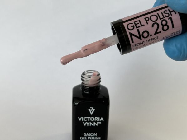 Victoria Vynn - Gel Polish - 281 Front Office 8ml (Nagellack, Gellack) – Bild 2