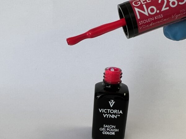 Victoria Vynn - Gel Polish - 285 Stolen Kiss 8ml (Nagellack, Gellack) – Bild 2